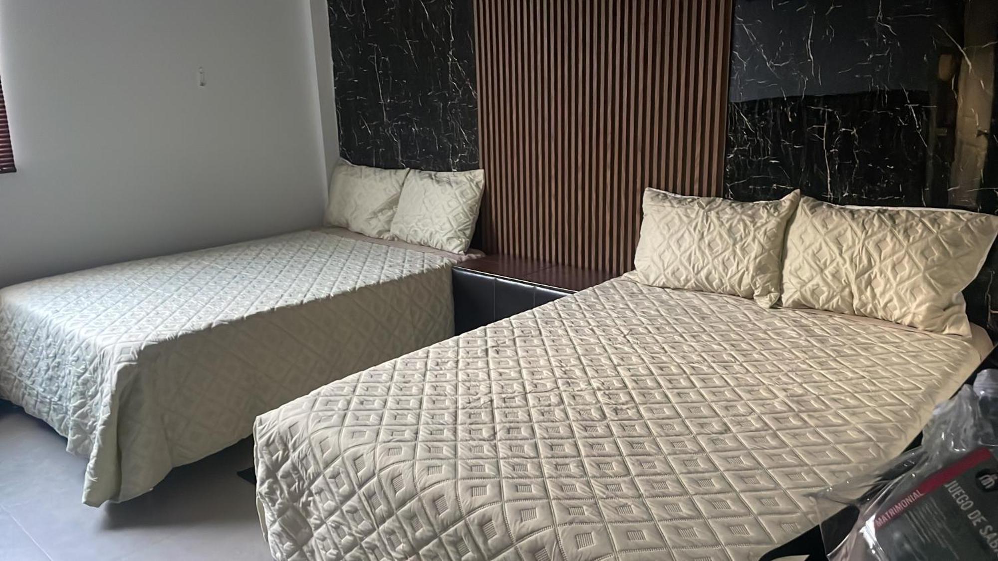Apartamentos Aeropuerto 시우다드 후아레스 외부 사진